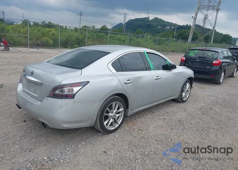2014 Nissan Maxima 3.5 S z USA, uszkodzony, nr VIN 1N4AA5AP5EC435540